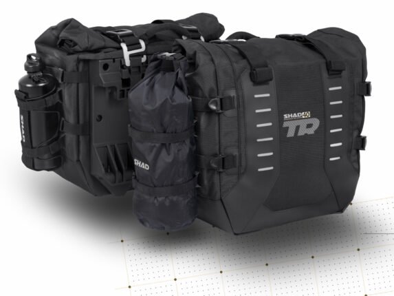 SHAD TR40 SOFT YAN ÇANTA SETİ