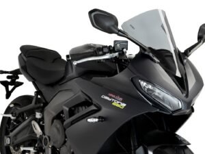 TRIUMPH DAYTONA 660 R-RACER FÜME ÖN CAM (24-25)